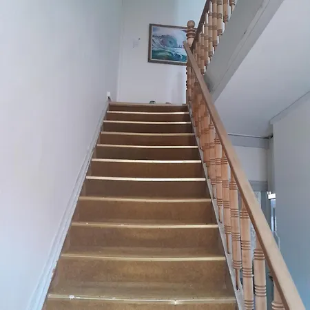 Mit 2 Zimmern Und Balkon Im Herzen Von Hoyer Appartement